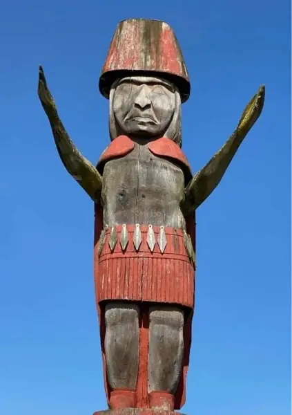 Squamish Welcome Figure
